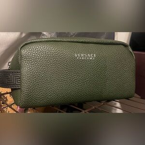 Versace Green Toiletry Parfum Bag. NWOT